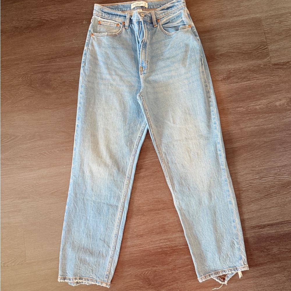 Abercrombie & Fitch Ultra High Rise Jeans - Light Blue